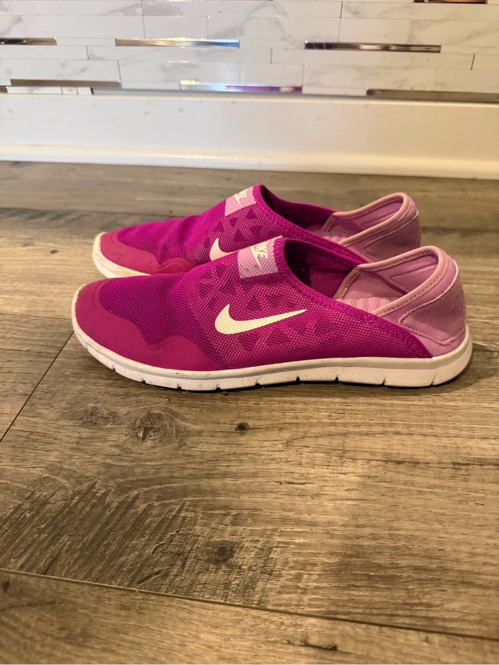 Nike Magenta Slip-On Athletic Sneakers with White Swoosh